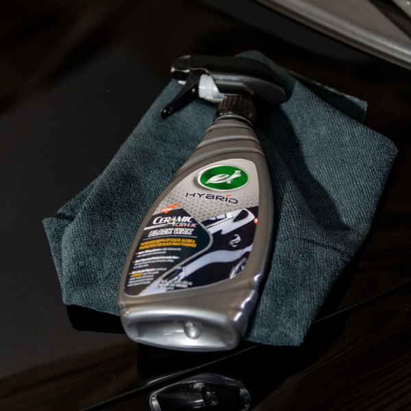 Ceramic juodas purškiamas vaškas Turtle Wax®, 500 ml.