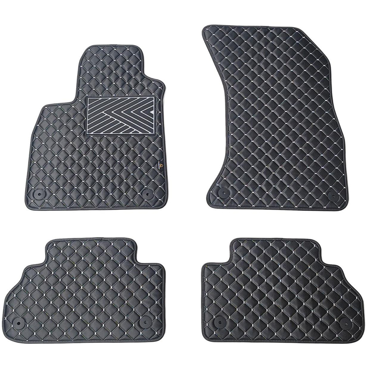 Eko odos kilimėliai QuiltyMats AUDI Q5 2017-2025m. (Juoda / pilkos siūlės)