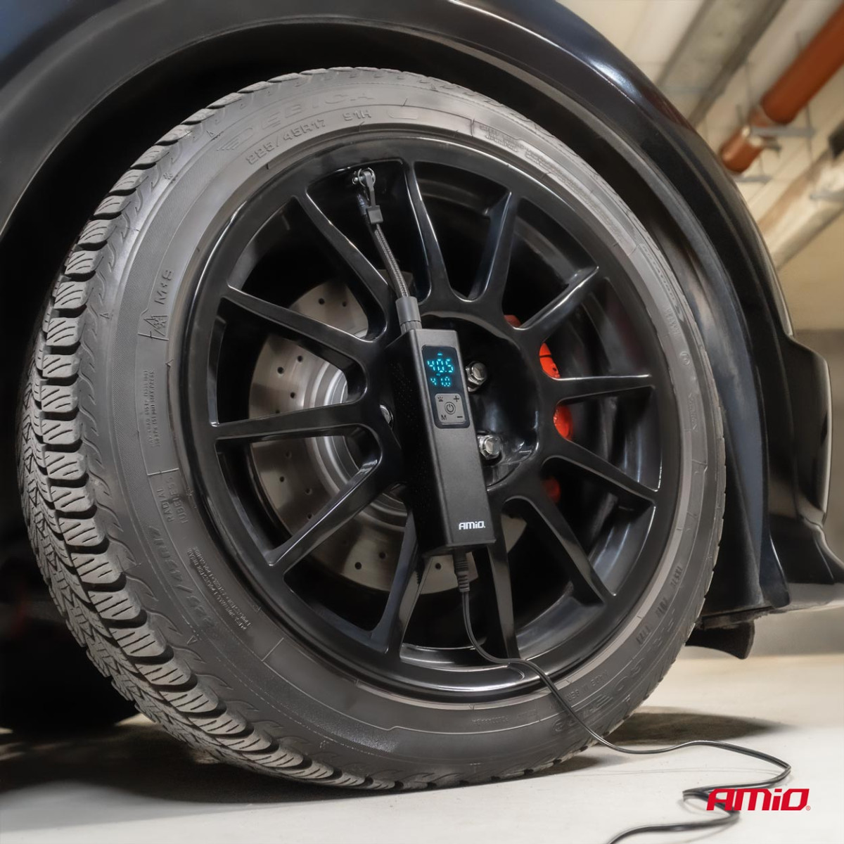 Automobilinis kompresorius su LED ekranu 12V 100W AMIO-04376