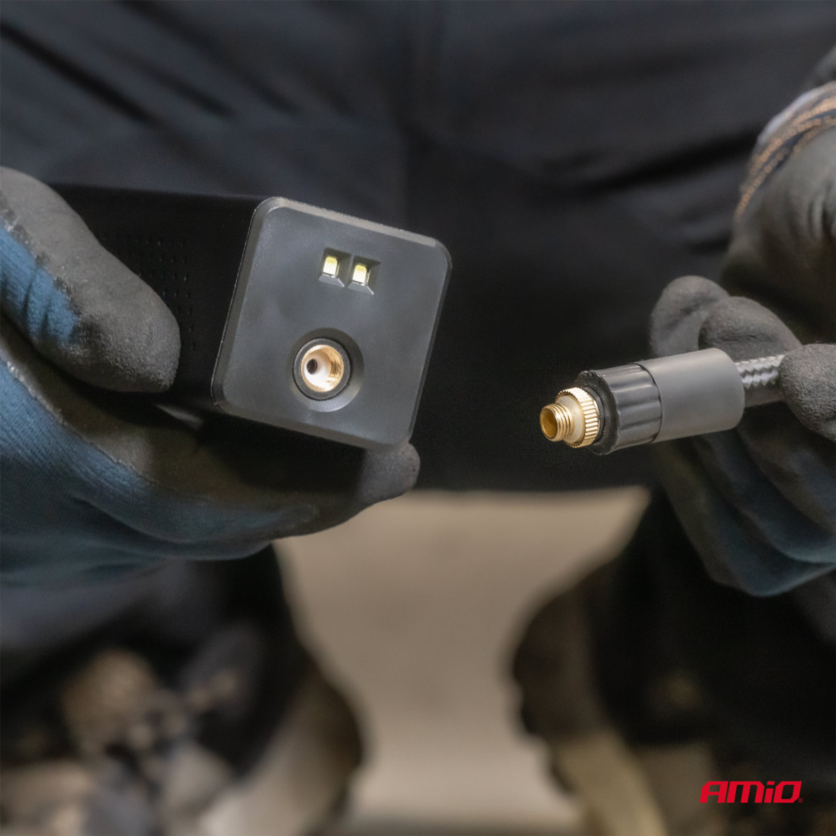 Automobilinis kompresorius su LED ekranu 12V 100W AMIO-04376