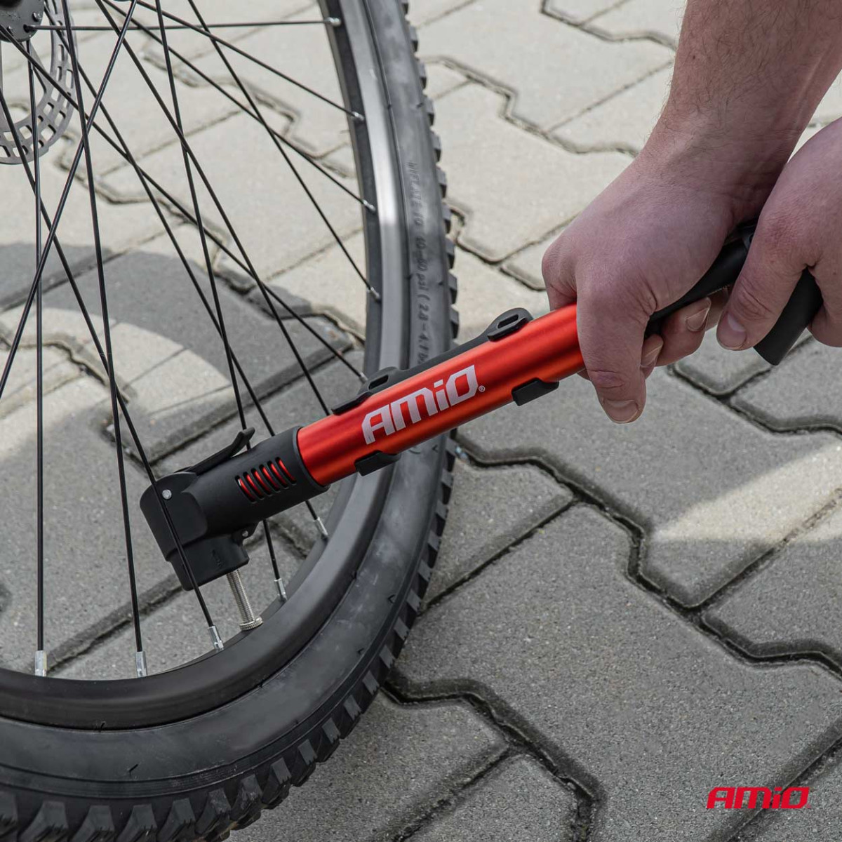 Rankinė pompa dviračiui PU01, 28 cm AMIO-02145