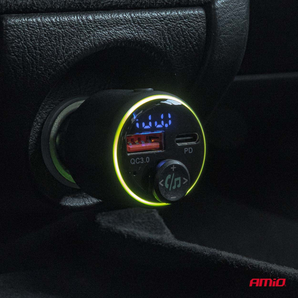 Automobilinis FM siųstuvas, 1×USB-A 1×USB-C 12V 24V AMIO-04655
