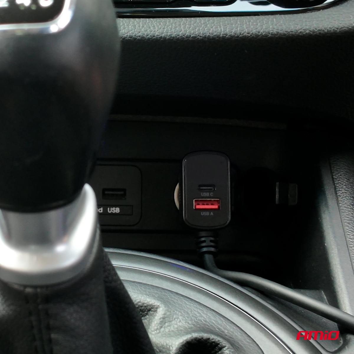 Lizdo skirstytuvas 12/24V su 4x USB-A QC3.0 PD3.0 180W AMIO-04835