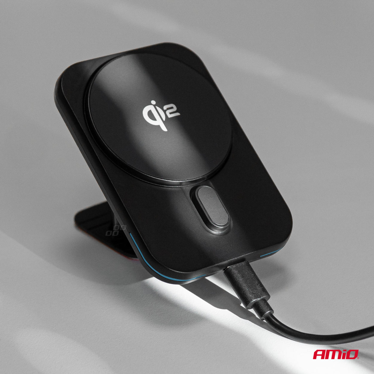 Magnetinis belaidis automobilinis įkroviklis Qi2 15W – prie lango/prietaisų skydelio AMIO-04181