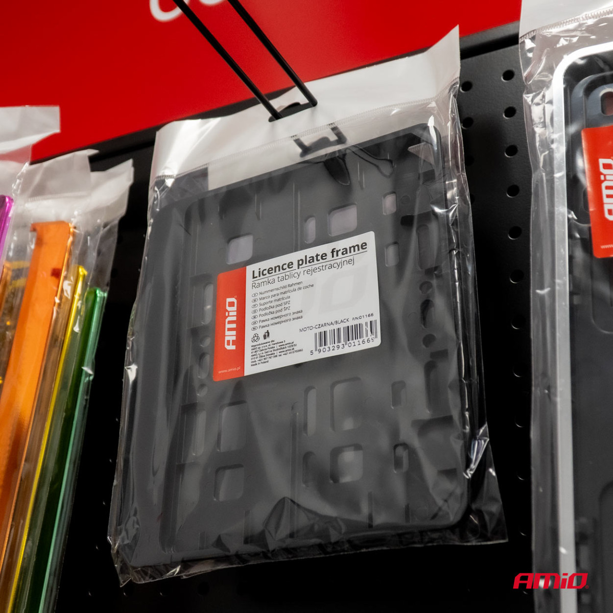Motociklo numerio laikiklis – juodas, AMIO-01166
