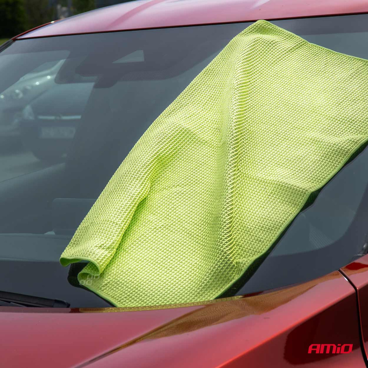 Mikropluošto šluostė stiklui 40x60 cm,  grublėta, 280 gsm AMIO-03735