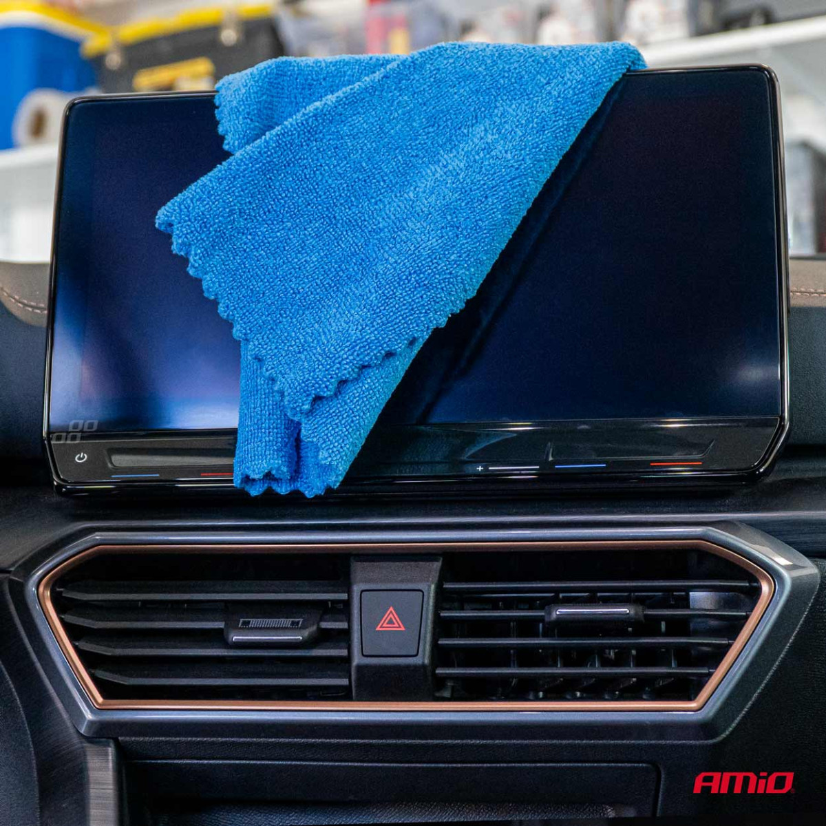 Mikropluošto šluosčių rinkinys, minkštos, 35 × 35 cm, 250 gsm, 12 vnt. AMIO-03971