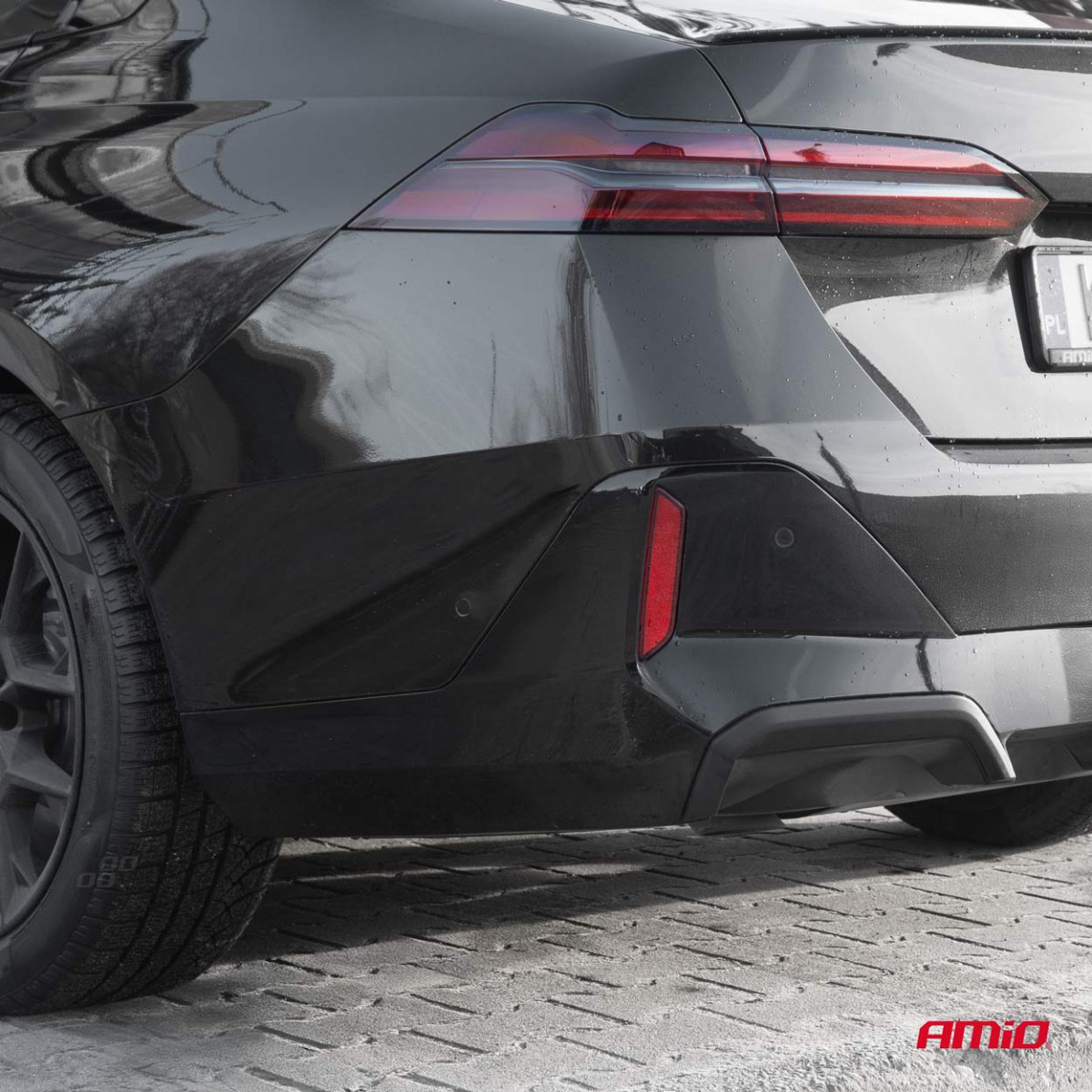 Parkavimo pagalbos sistema LED-GRAF 3D, 4 juodi jutikliai 16,5 mm, vidinis montavimas AMIO-03190