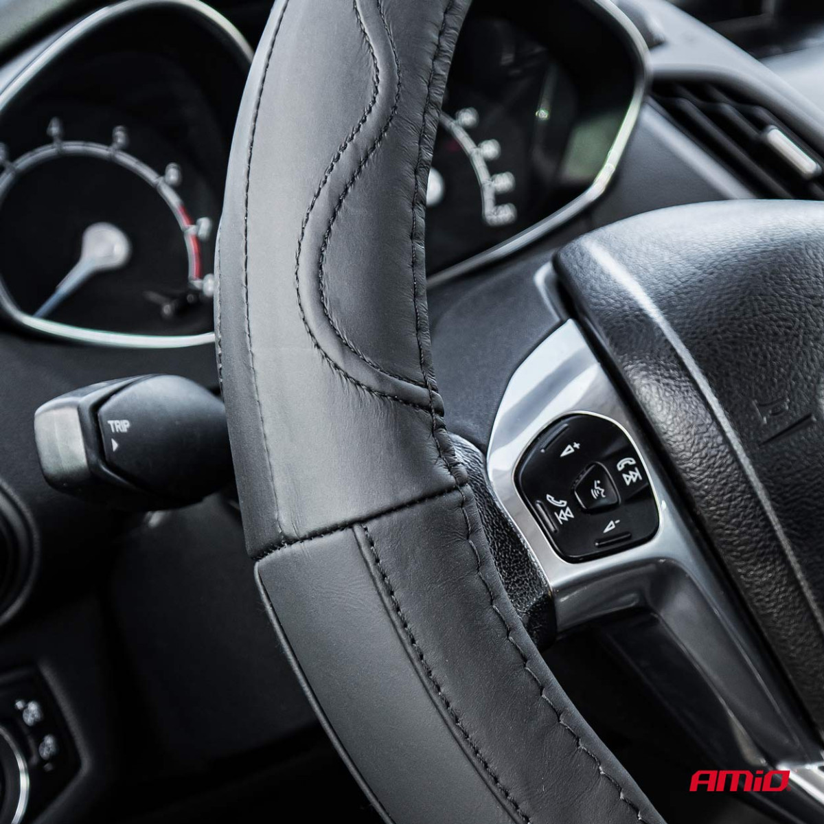 Automobilio vairo užvalkalas 41-43 cm, natūrali oda, SWC-49-XL