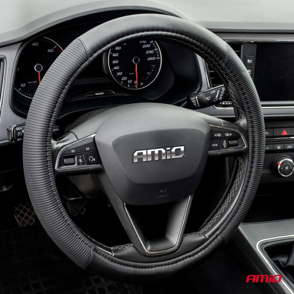 Automobilio vairo užvalkalas 37-39 cm, SWC-24-M