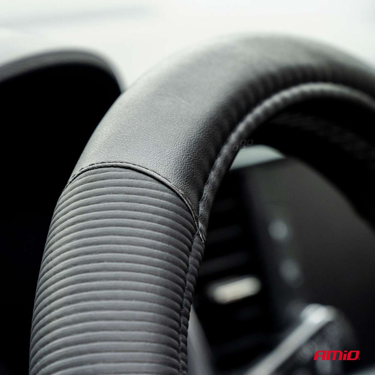 Automobilio vairo užvalkalas 37-39 cm, SWC-24-M