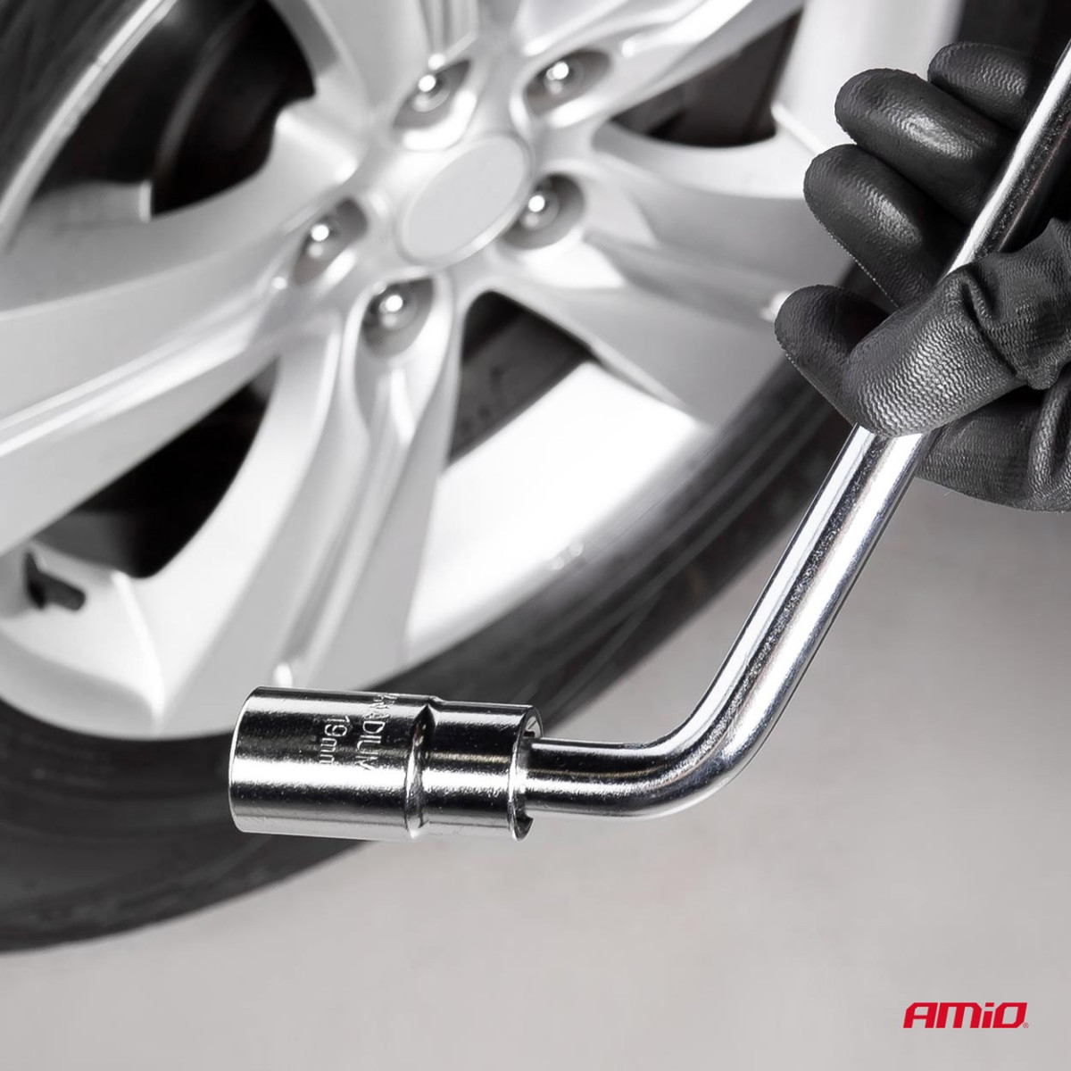 Teleskopinis ratų veržliaraktis 17/19 mm TWW AMIO-01037