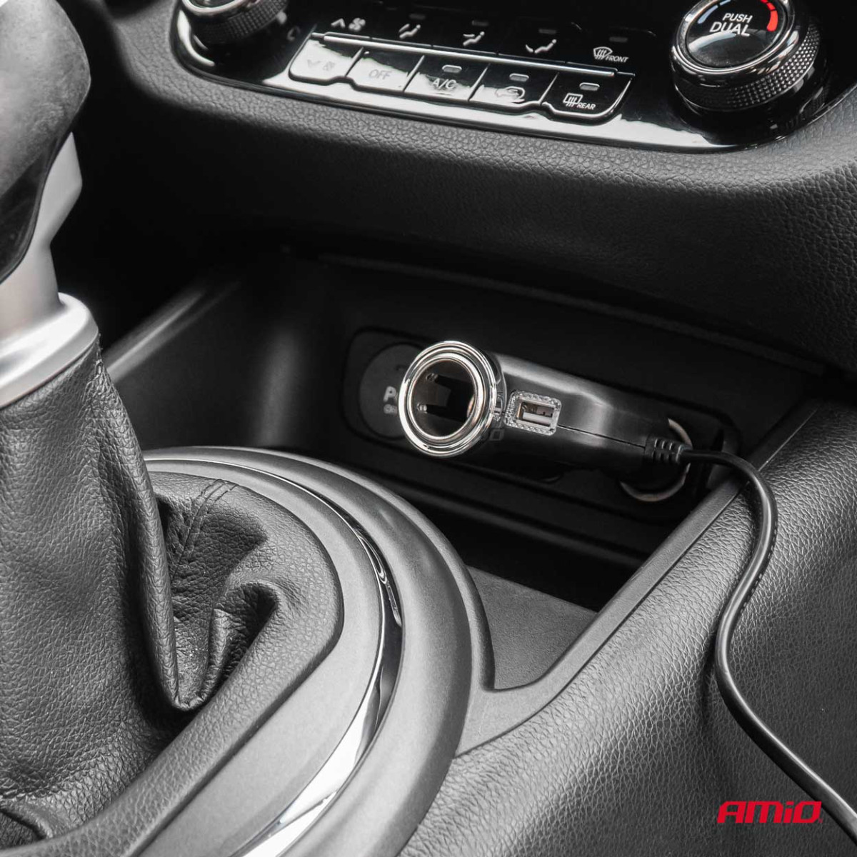 Trijų lizdų prailgintojas su įkrovikliu 1x USB-A + 1x cigarečių uždegiklis 12/24V 120W 80 cm AMIO-04360